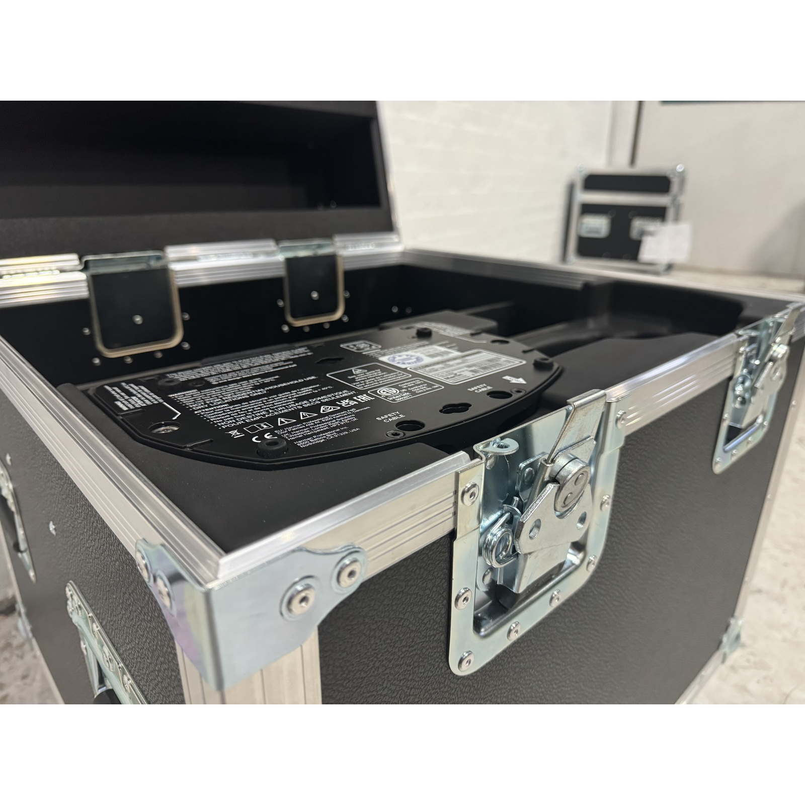 4-Way Martin Mac One Flightcase